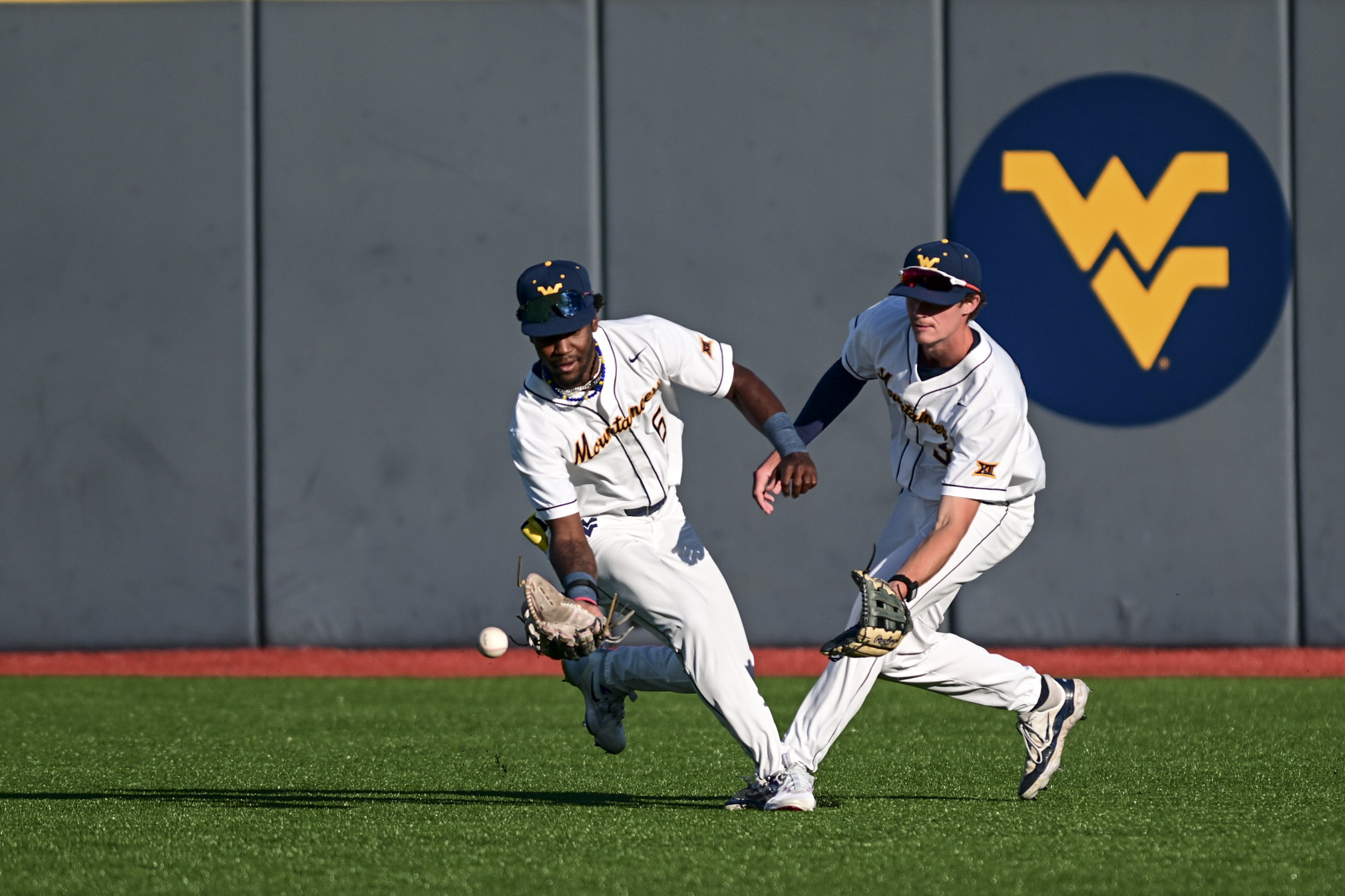 Kanas State ends WVU's home winning streak with a 4-3 victory